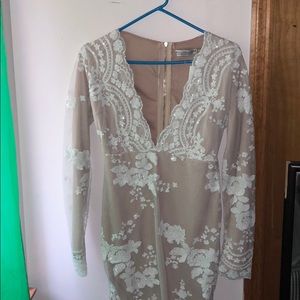SOLD——Top Glam Boutique embroidered dress